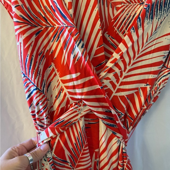 Cupshe Tropical Red and White Maxi Dress - Picture 4 of 11